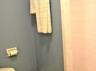 17855 Royalcrest Dr, Brookfield, WI 53045