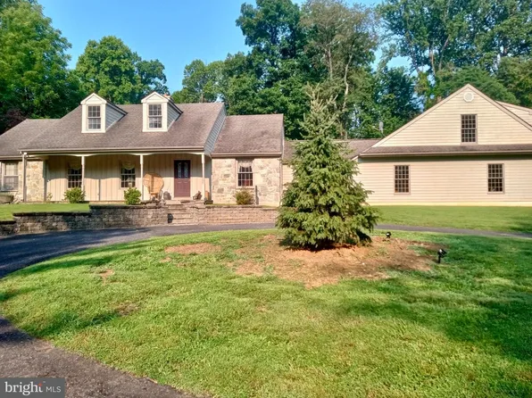 244 Harvey Rd, Chadds Ford, PA 19317