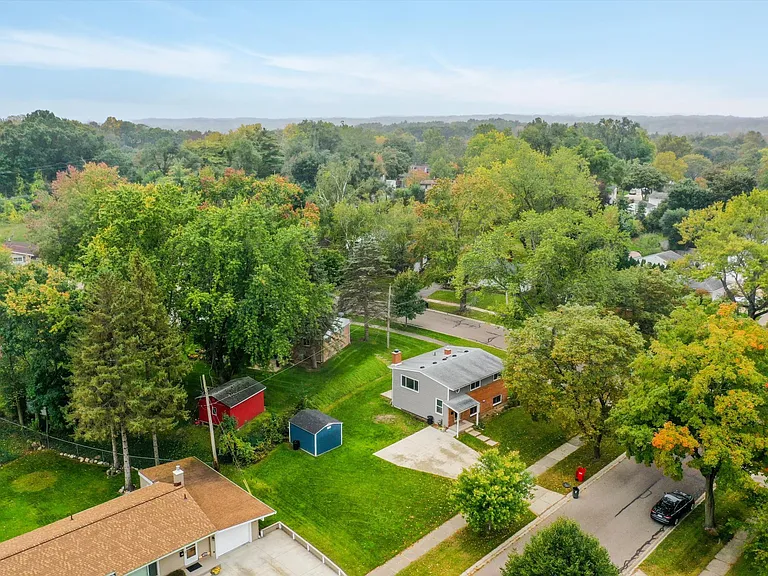 741 Panorama Dr — Photo 21