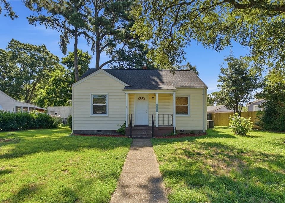 1st image of 703 Laurel Ave