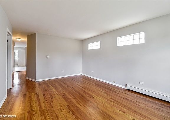 4th image of 3737 East Ave