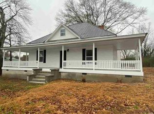 601 S Shamrock Ave, Landrum, SC 29356