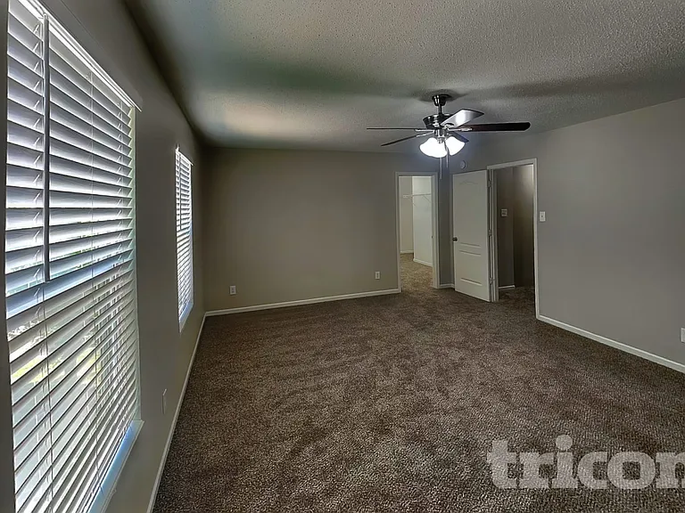 6238 Monteo Ln — Photo 6
