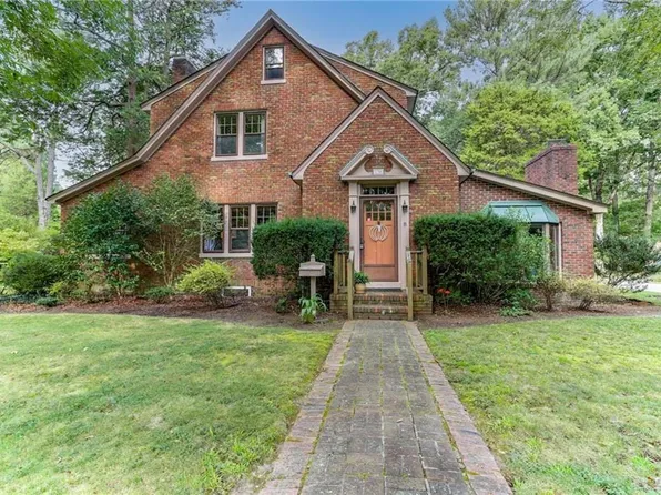 130 Nelson Dr, Newport News, VA 23601