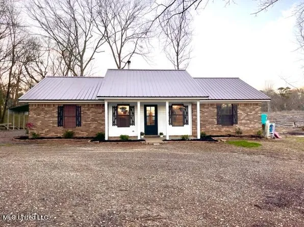 1710 Piggtown Rd, Lena, MS 39094