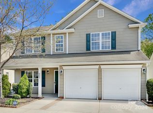 9327 Glenashley Dr, Cornelius, NC 28031