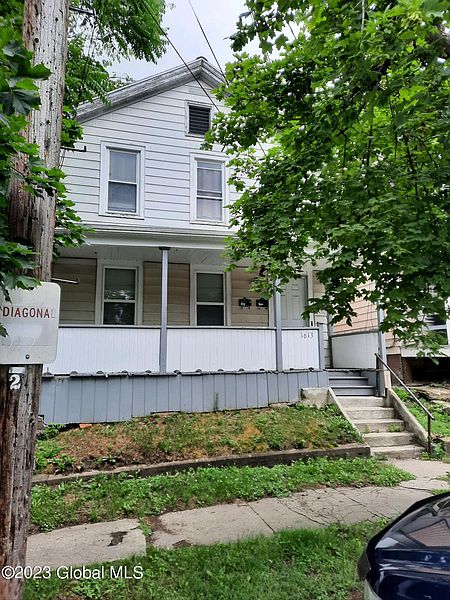 2nd image of 1613 Highland Avenue