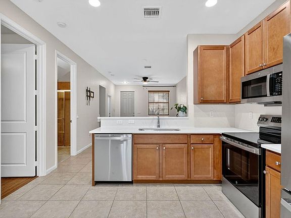 3rd image of 7458 Sarentino Ln #113