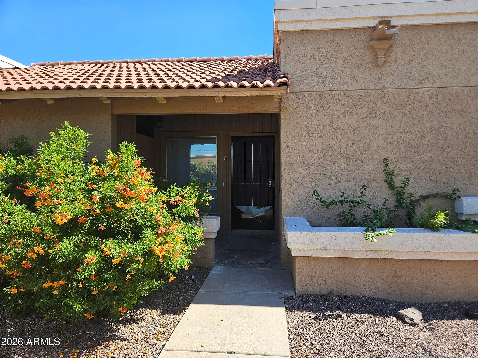 2 bed, 863 sqft, $1,500 — Photo 3