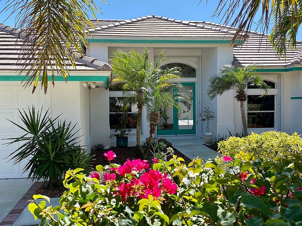 Front Entry - with new roof