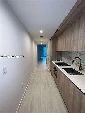 77 SE 5th St #1704 — Photo 5