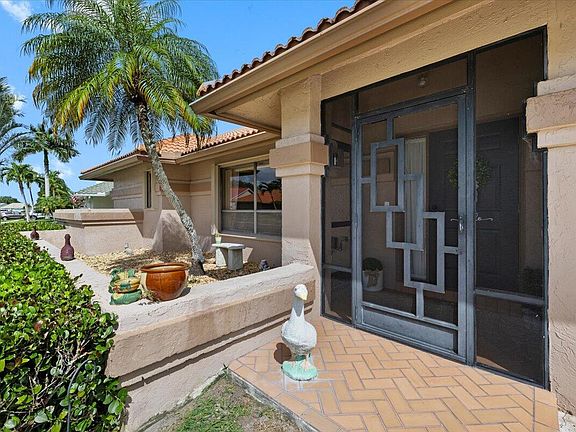 2nd image of 9615 Sun Pointe Drive