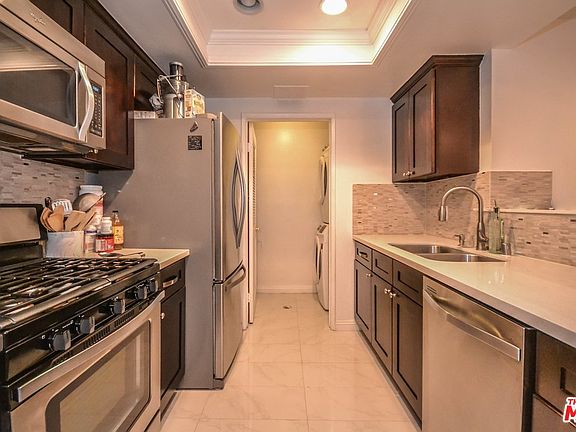 4th image of 5670 W Olympic Blvd APT A04