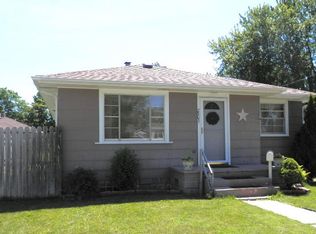 2803 Mix Ave, Bay City, MI 48708