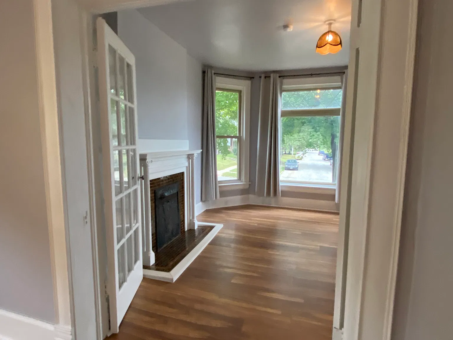 500 N Pine St — Photo 4