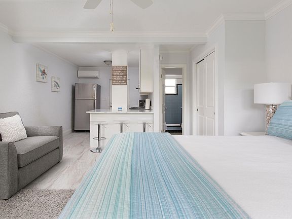 5th image of 4141 Bougainvilla Dr #3