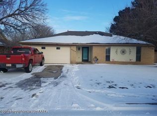 2509 Grinnell Dr, Perryton, TX 79070