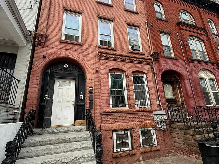 44 N 7th St #3 — Photo 8