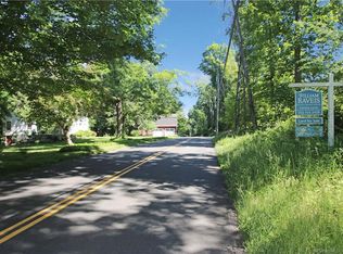 75 Poverty Hollow Rd, Newtown, CT 06470