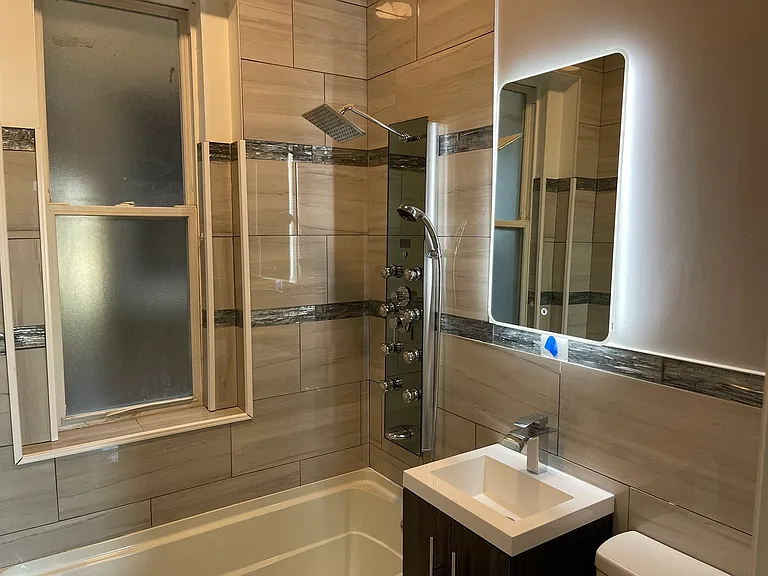 6500 S Rhodes Ave #2 — Photo 7