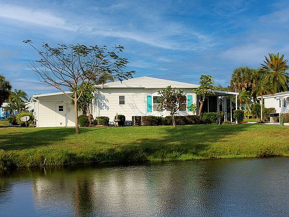 Huge double patios on lake.