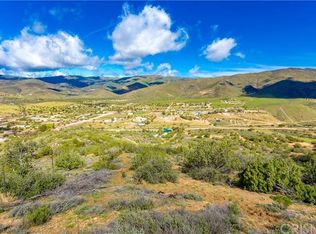 7270 Michael St, Saugus, CA 91390