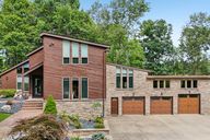 Weister Ln-L0208-001.jpg
