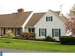 945 Churchtown Rd, Narvon, PA 17555