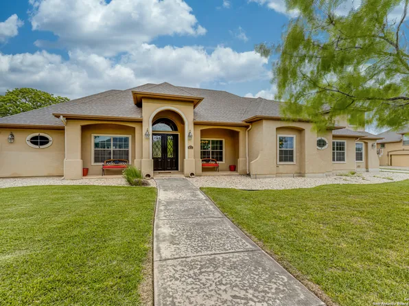 9215 CIPRIANI WAY, Garden Ridge, TX 78266