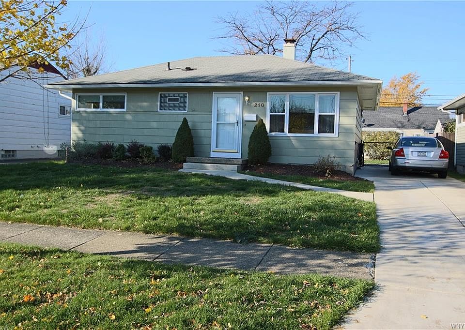 1st image of 210 Floradale Ave