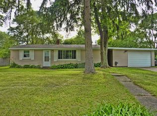 1451 Appleford St, Walled Lake, MI 48390