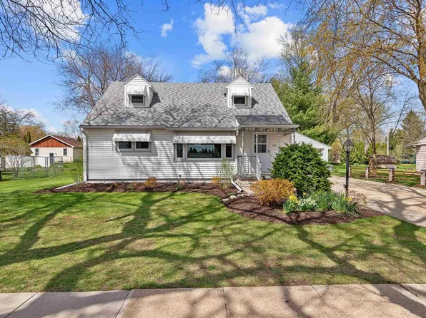 409 Tamarack Street, Randolph, WI 53956