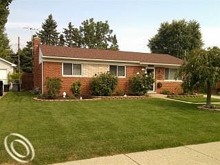 1st image of 8351 Independence Dr