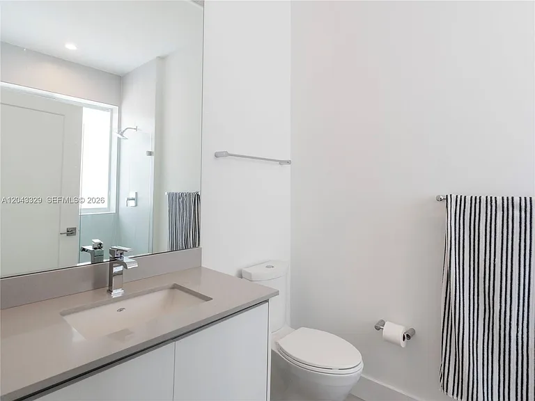 51 N Shore Dr #51 — Photo 14