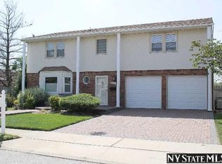 3604 Annette Dr, Oceanside, NY 11572