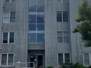 5215 Le Parc Dr #2, Wilmington, DE 19809