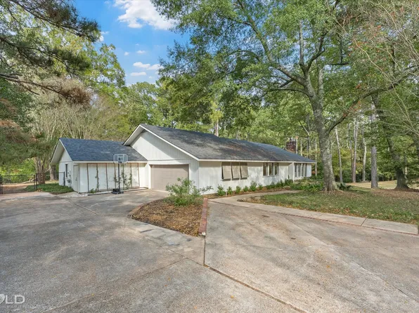 615 Robert Travis Dr, Shreveport, LA 71106