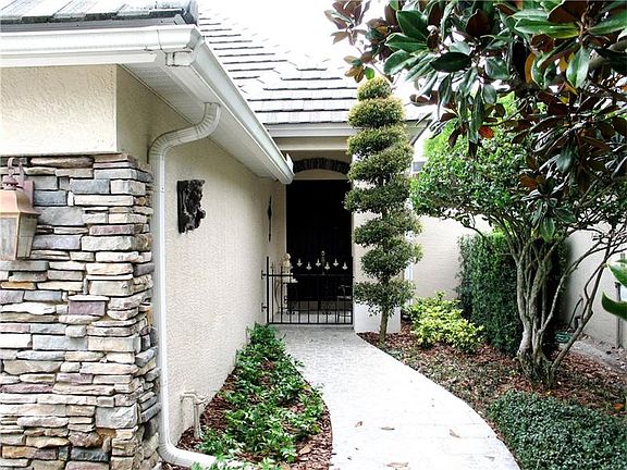 2nd image of 324 Lake Brittany Ct