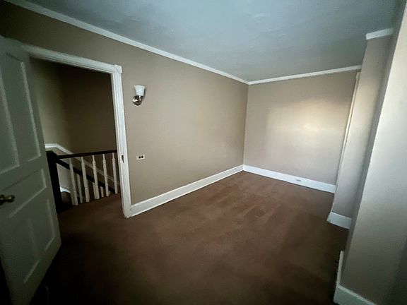 5th image of 504 S Harrison St