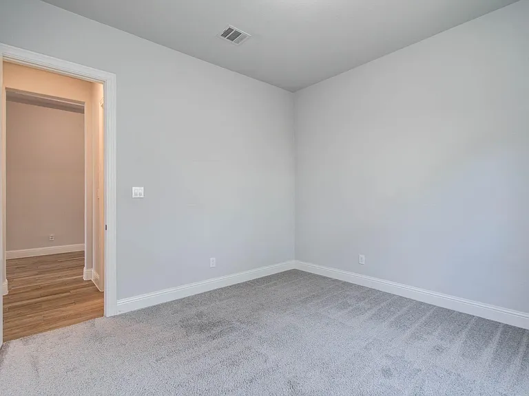 28518 Jade Springs Ln — Photo 17