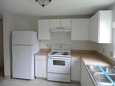 2nd image of 4132 Calumet Cir