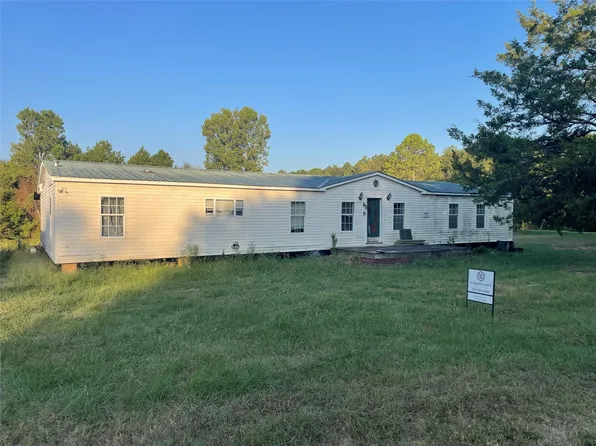 7502 Dawes Rd, Mooringsport, LA 71060