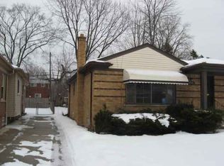 21910 Ridgedale St, Oak Park, MI 48237