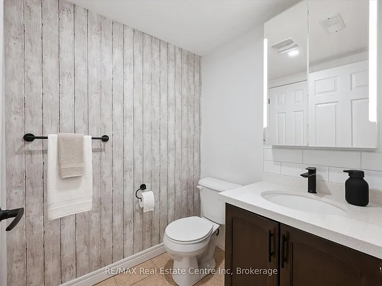 904 Paisley Rd #202 — Photo 13