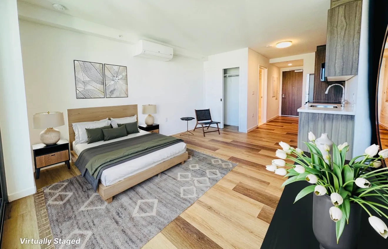 Studio, 353 sqft, $2,500 — Photo 1