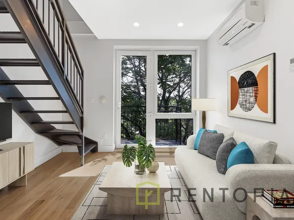 438 Union Avenue image 1 of 6