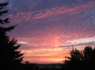 94273 Misty Ridge Ln, North Bend, OR 97459