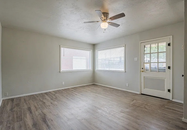 1717 Cannell Ave — Photo 4