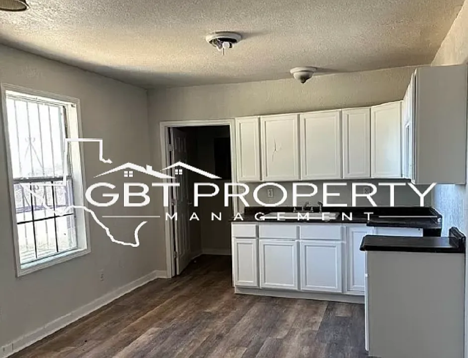 10765 N State Highway 16 #78065