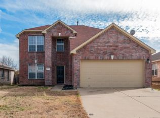 4813 Madyson Ridge Dr, Fort Worth, TX 76133